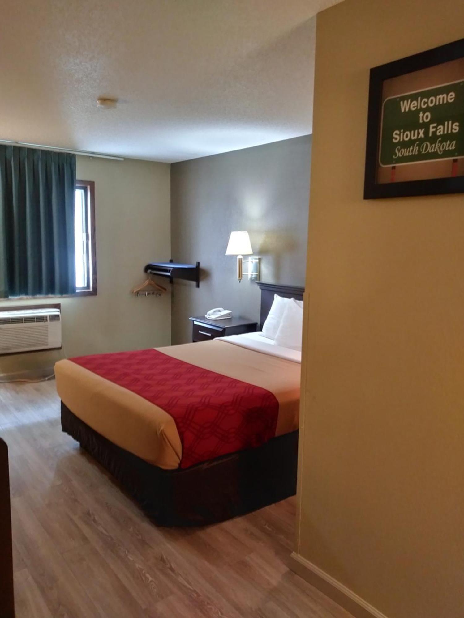 Econo Lodge North Sioux Falls Kültér fotó